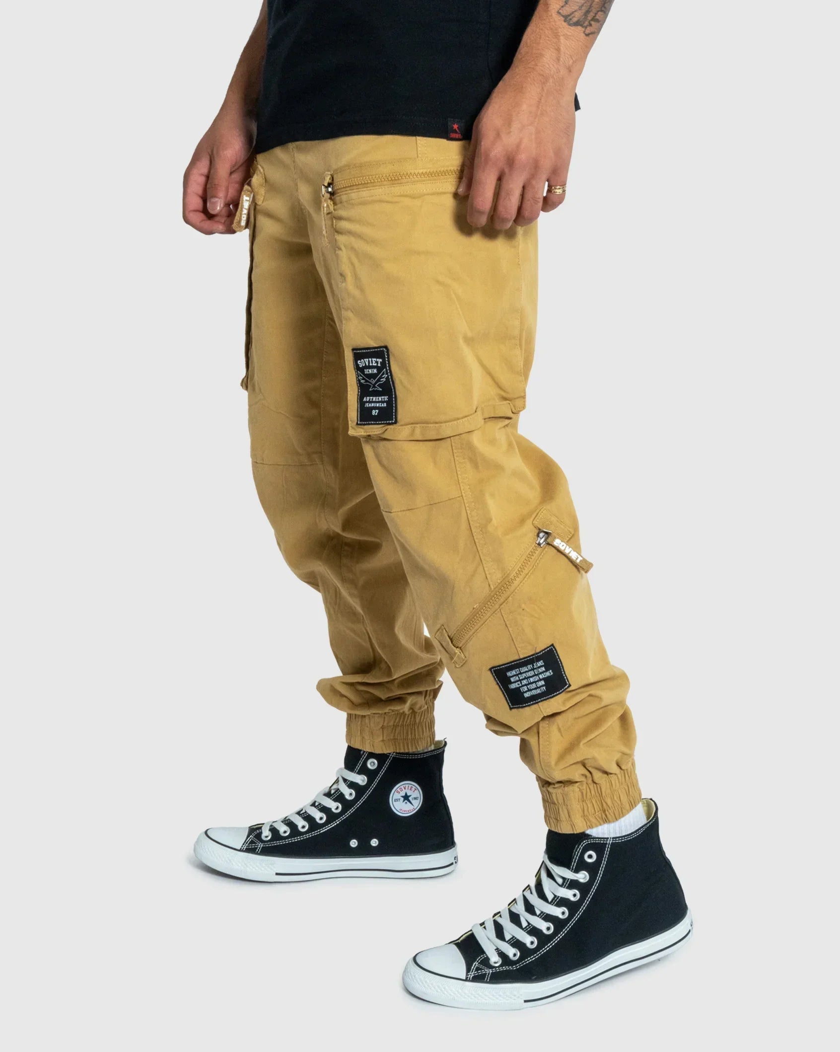 Men's Skywalker cargo pants by Soviet, featuring multiple pockets and a relaxed fit, made from durable fabric.