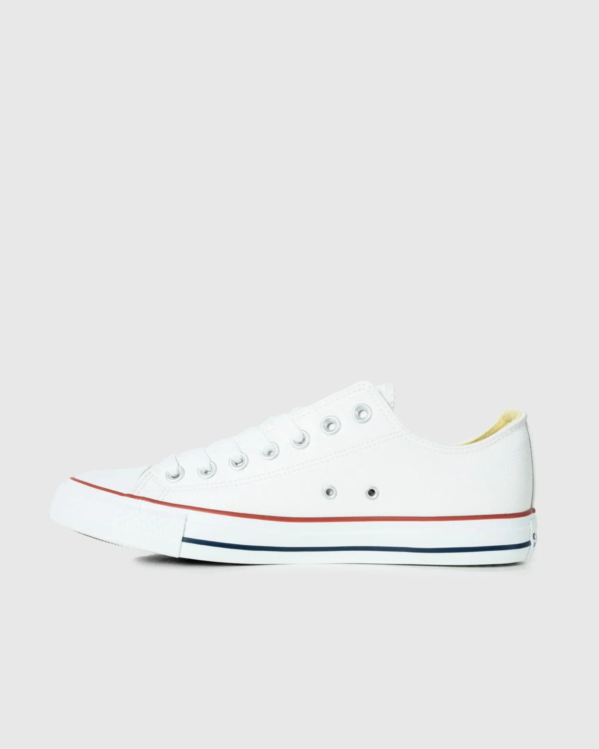 Men's Soviet Viper low cut PU sneaker showing black and white synthetic leather design with lace-up closure.