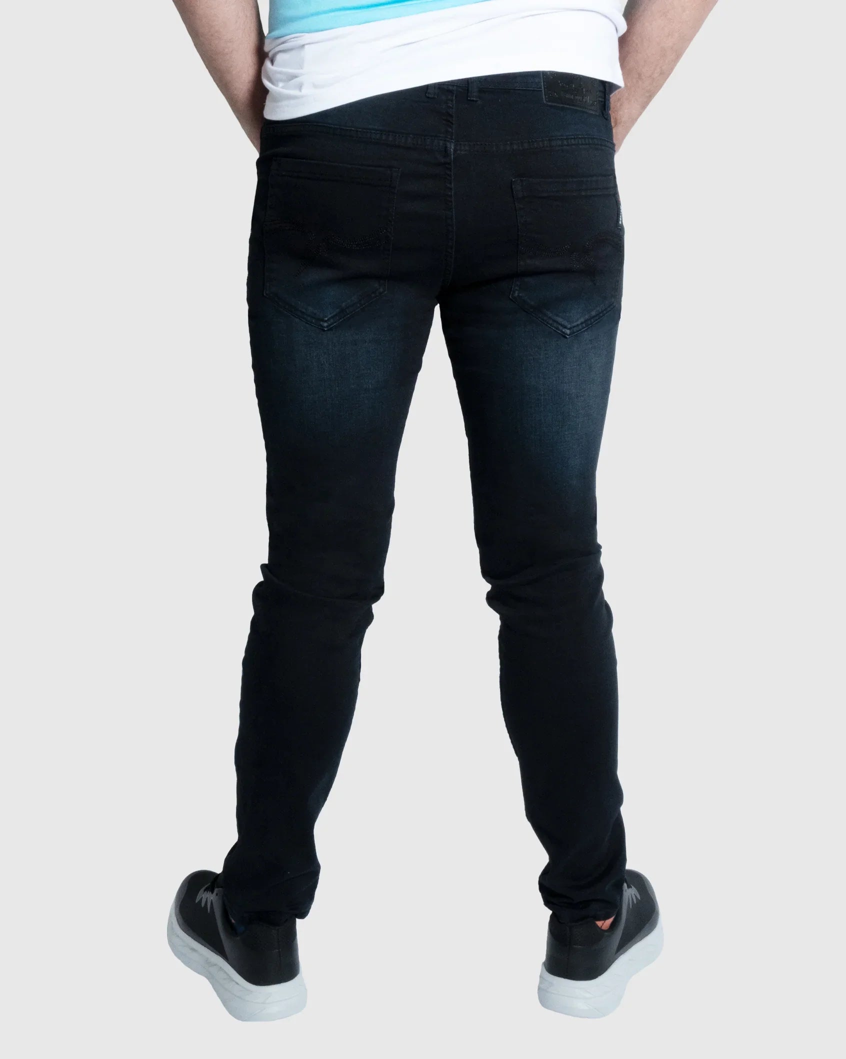 Ferris #4 - Skinny Jean