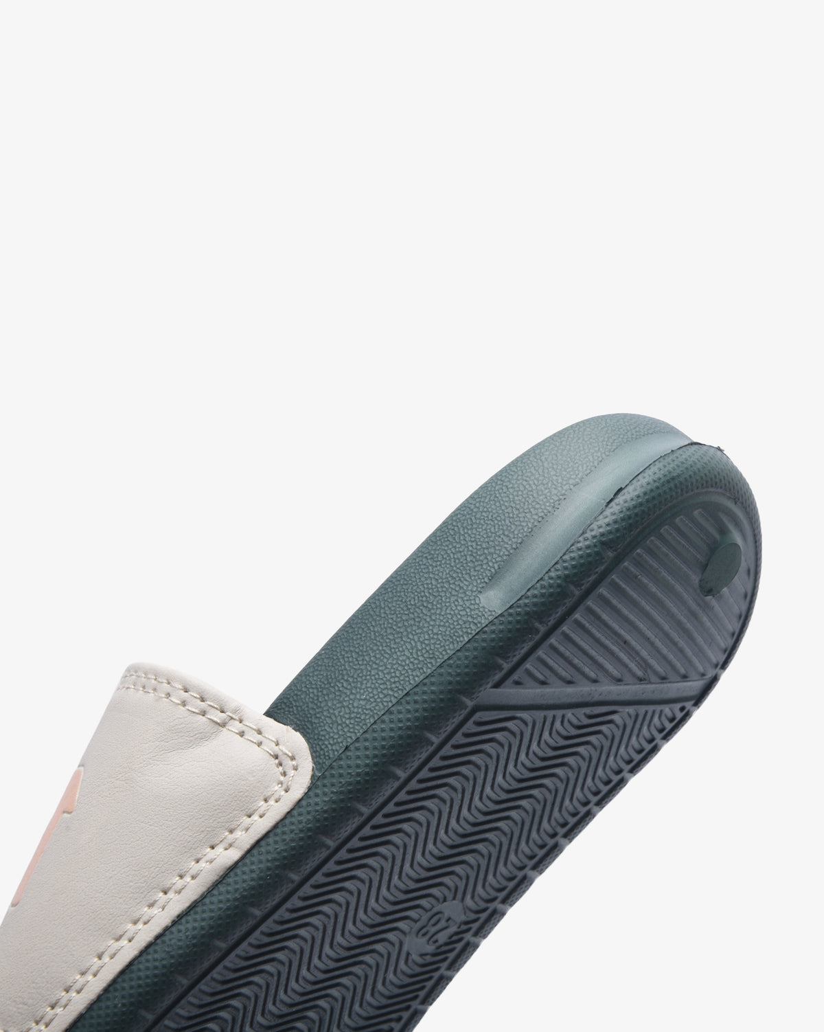Youth Bahamas - Push-In Casual Sliders