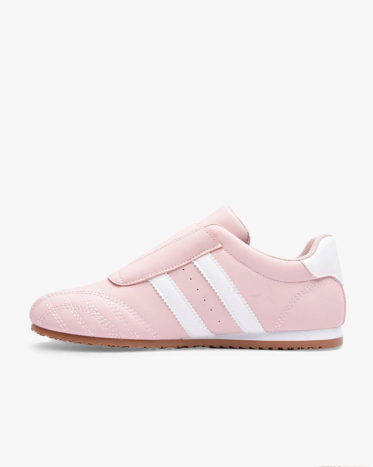 Ladies Soviet Domino low cut retro slip-on sneakers in pink and white, showcasing stylish footwear with a sleek design.