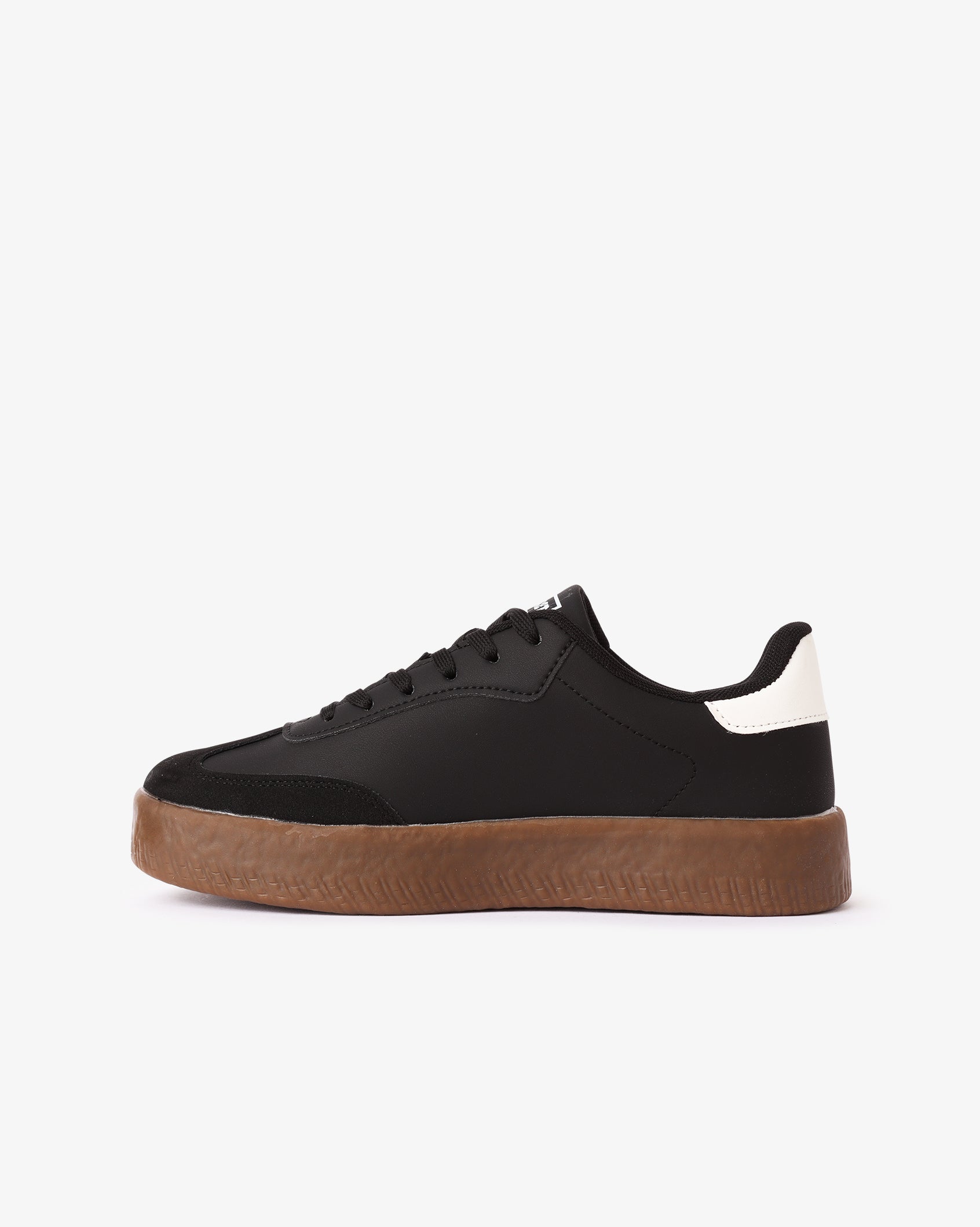Ladies Liberty - Court Low Cut Sneaker