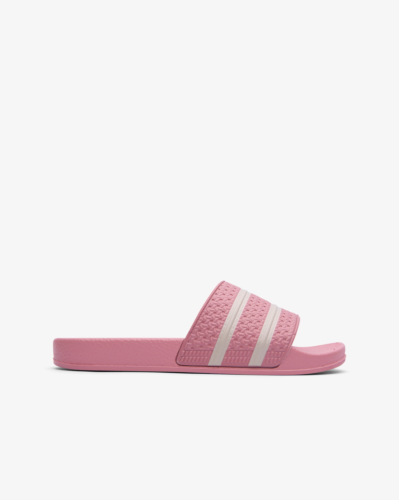Ladies Quest - Casual Slider