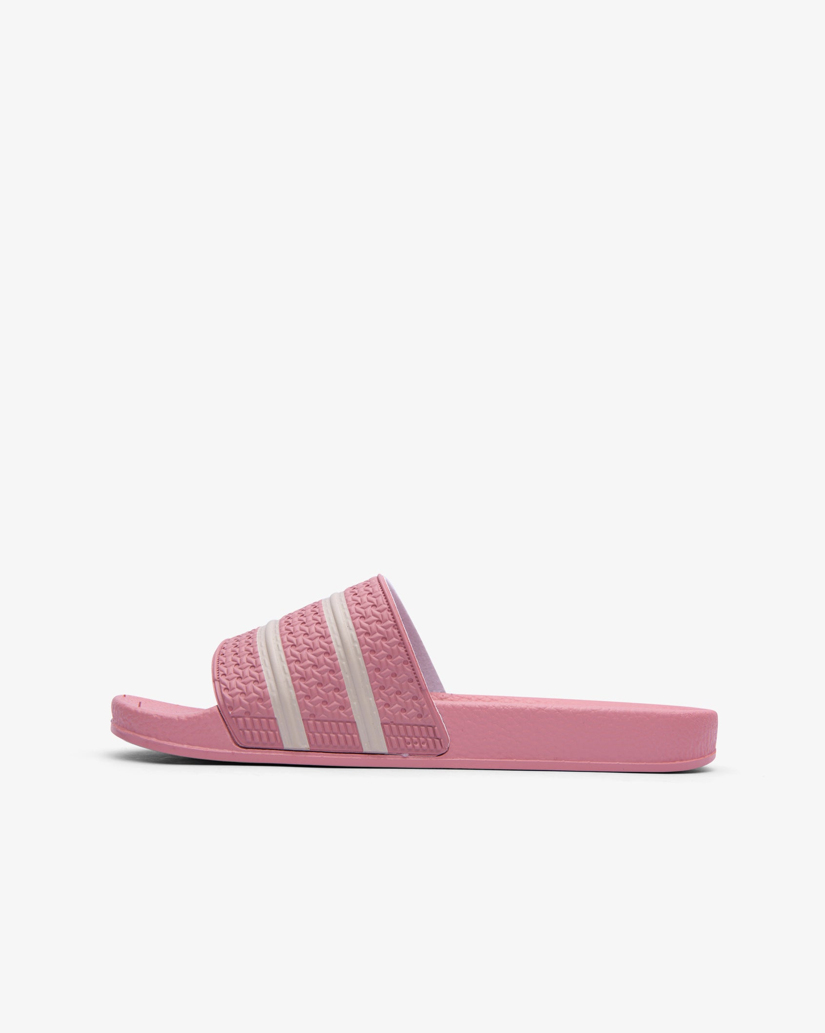 Ladies Quest - Casual Slider