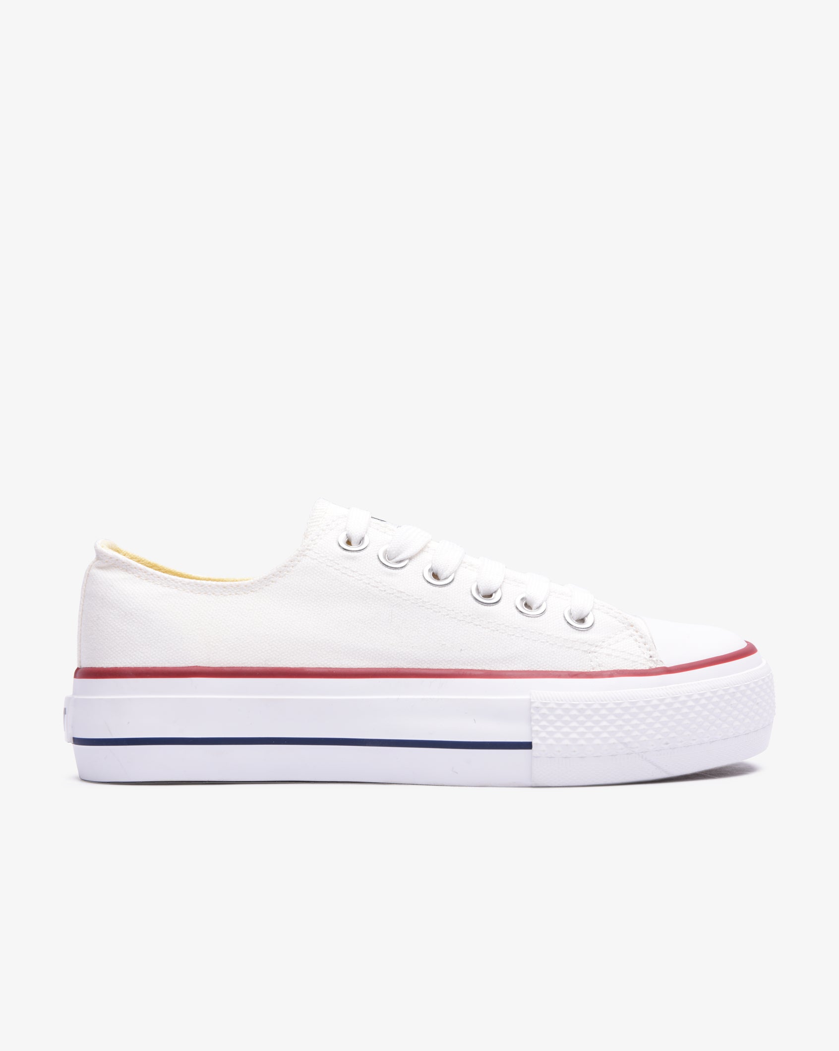 White Soviet Ladies Viper Platform S26 sneakers with vulcanized low cut canvas and 4cm platform heel.
