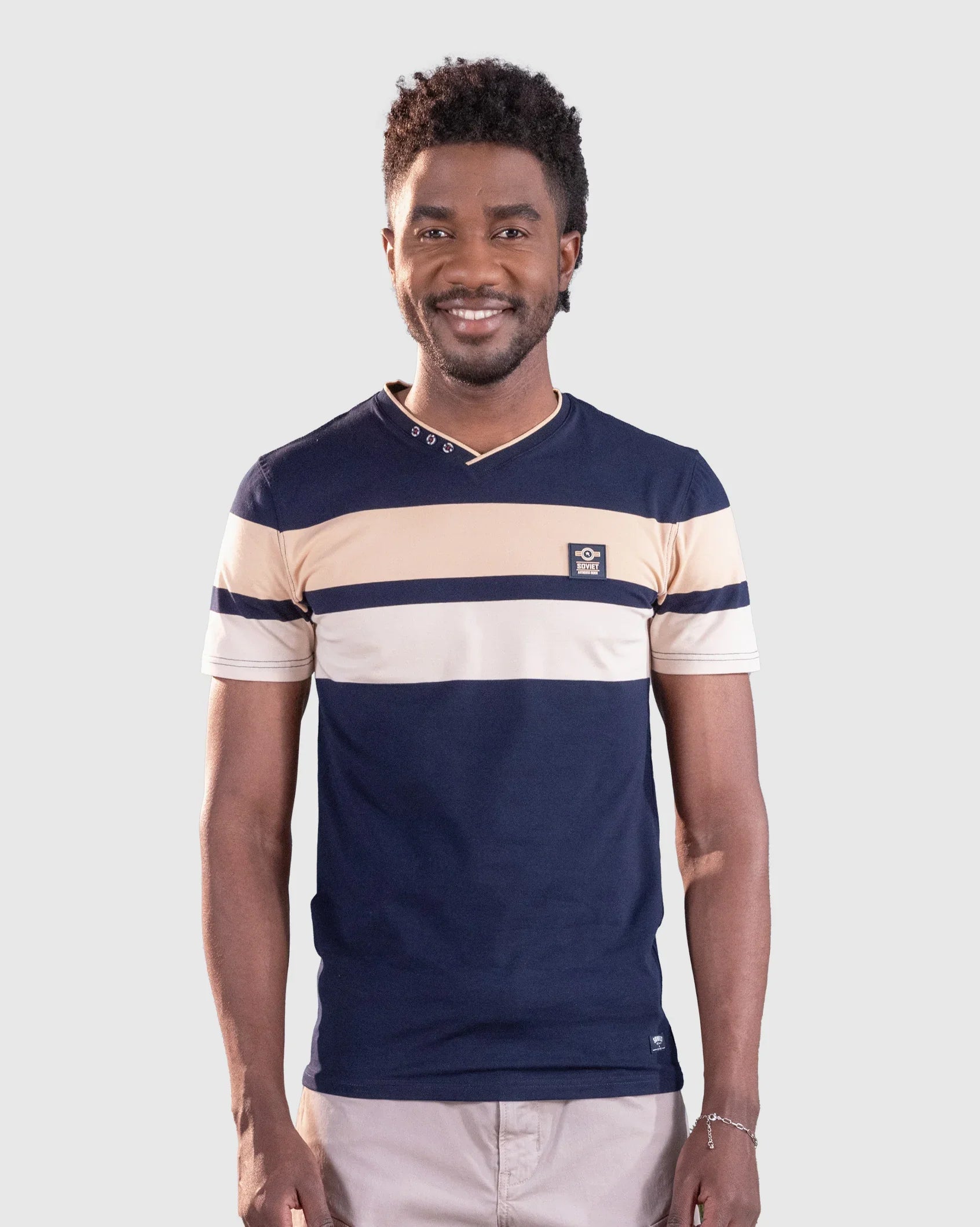 Mens Fynch - V-Neck Colourblock Tee
