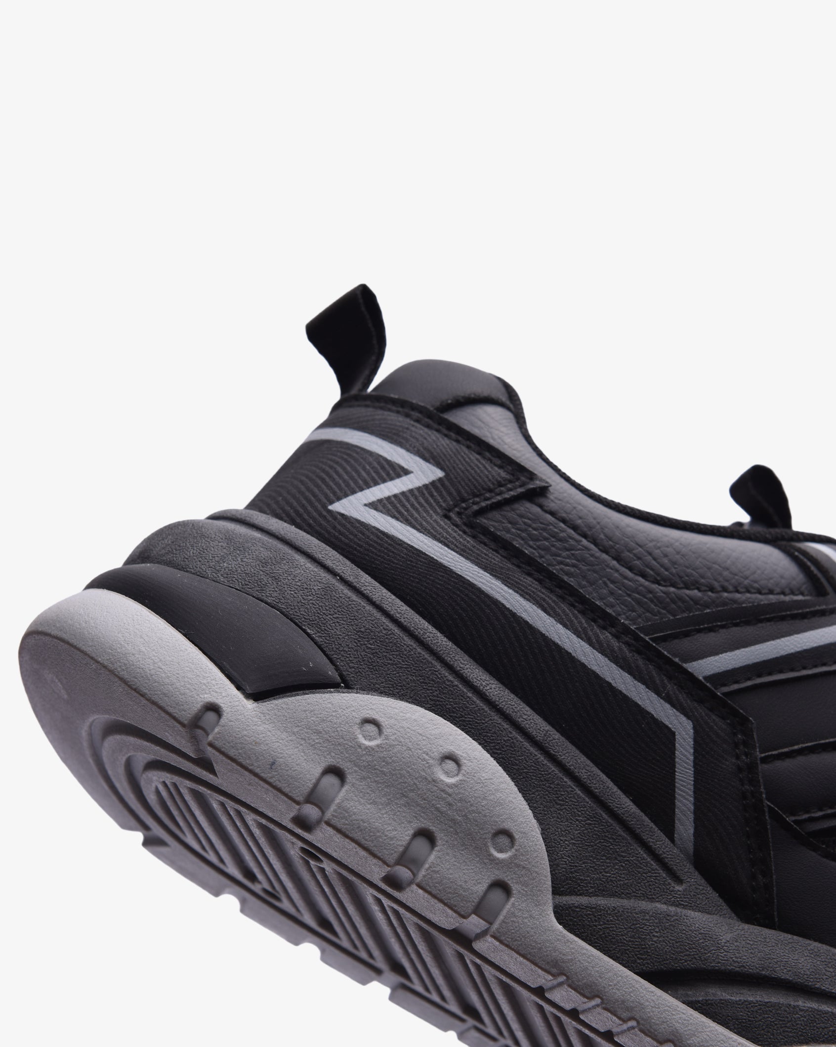 Mens Lucky - Low Cut Sneaker