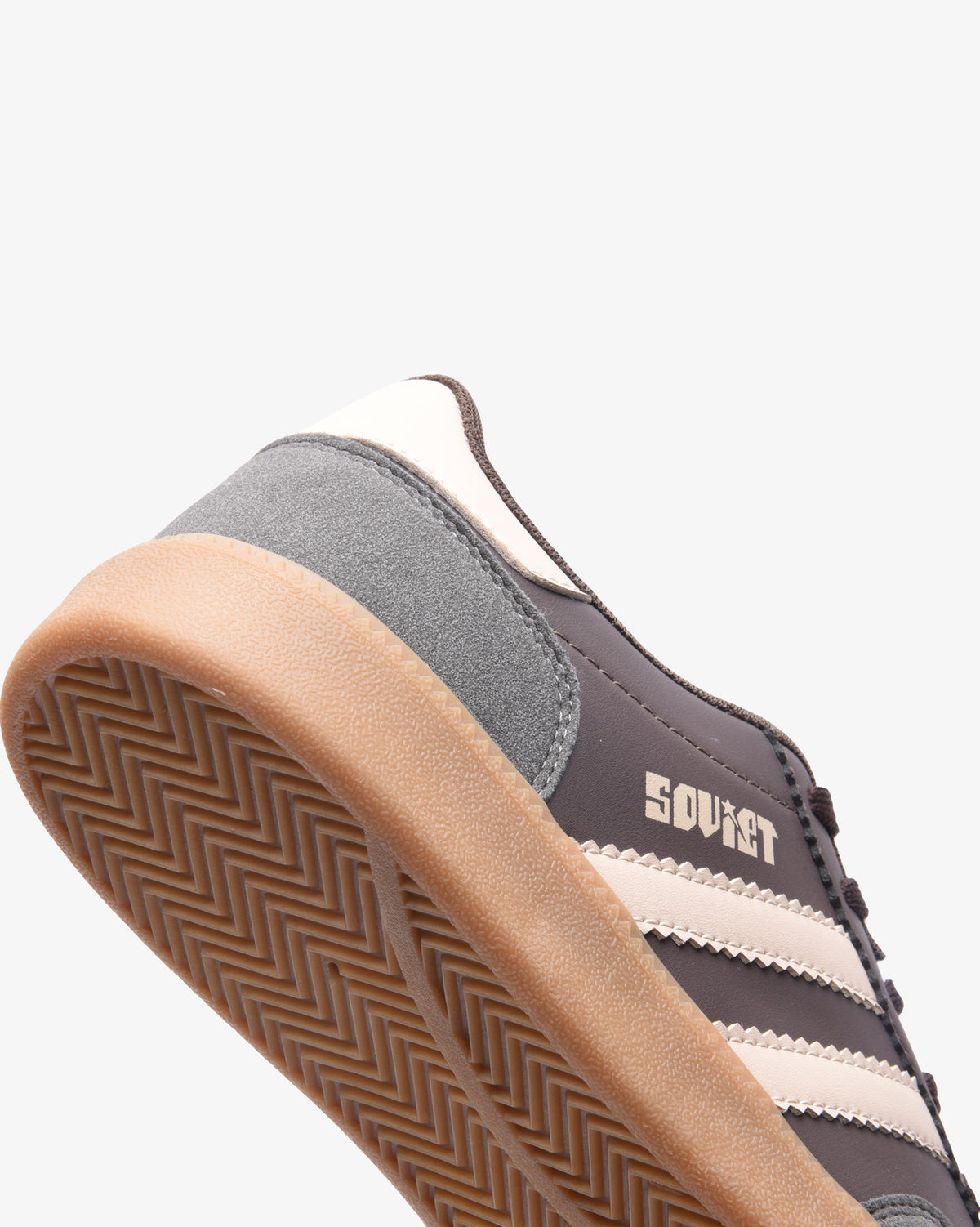Mens Ness - Low Cut Casual Sneaker Dark Choc/Steel Grey