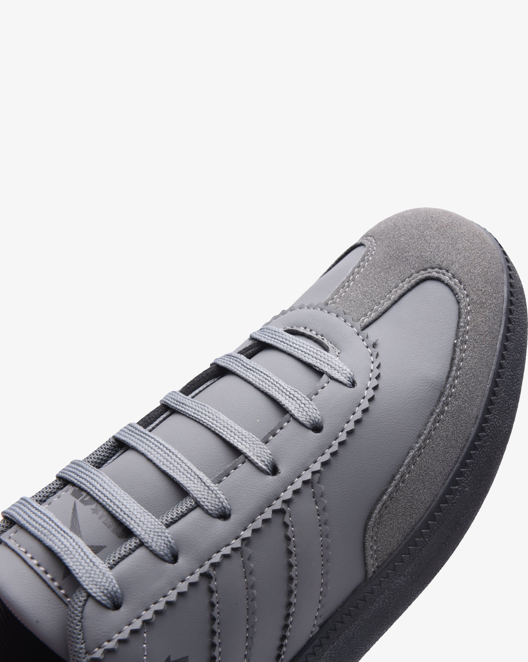 Mens Ness - Low Cut Casual Sneaker Steel Grey/Black