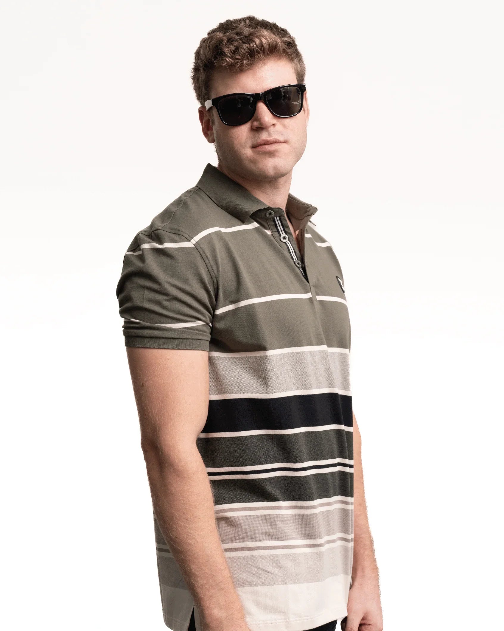 Mens Pioneer - Striped Golfer