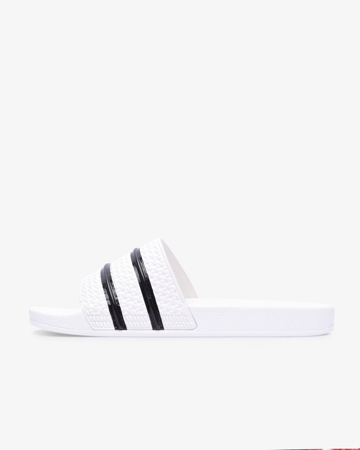 Men's Soviet Quest casual slider footwear in white and black with a comfortable open-toe design and slip-on style.