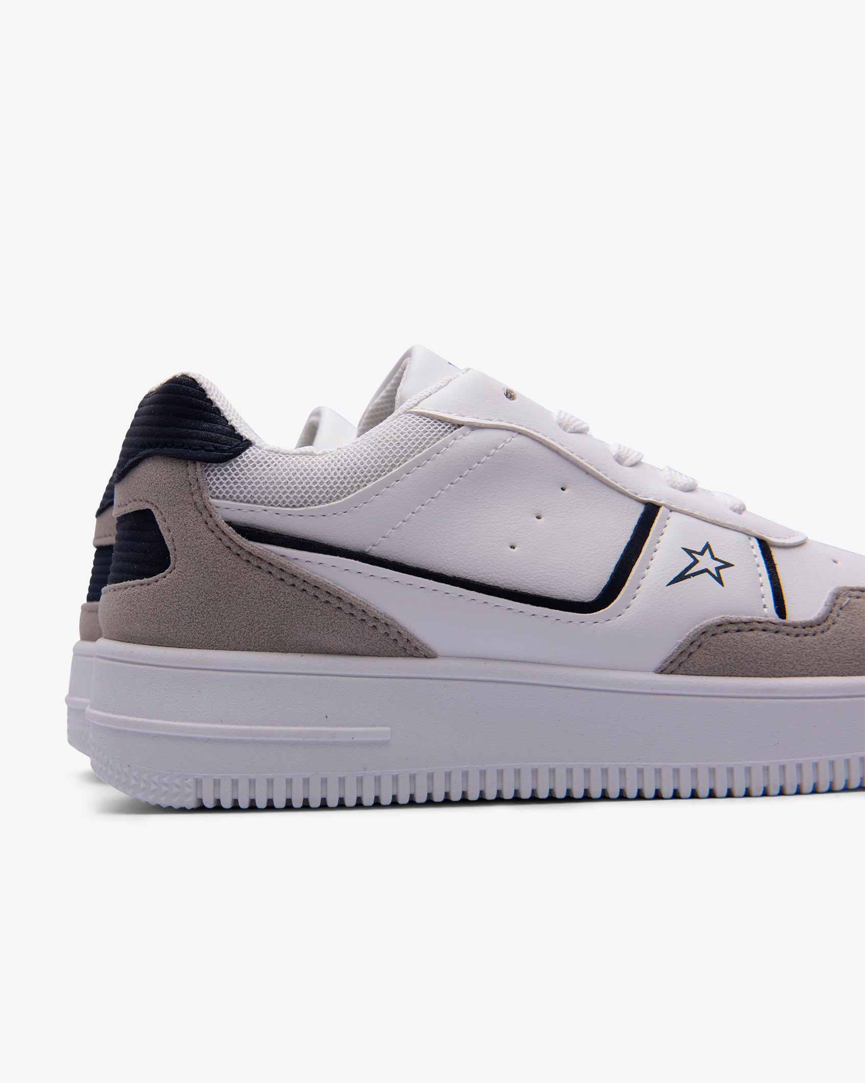 Youth Dana - Low Cut Platform Sneaker