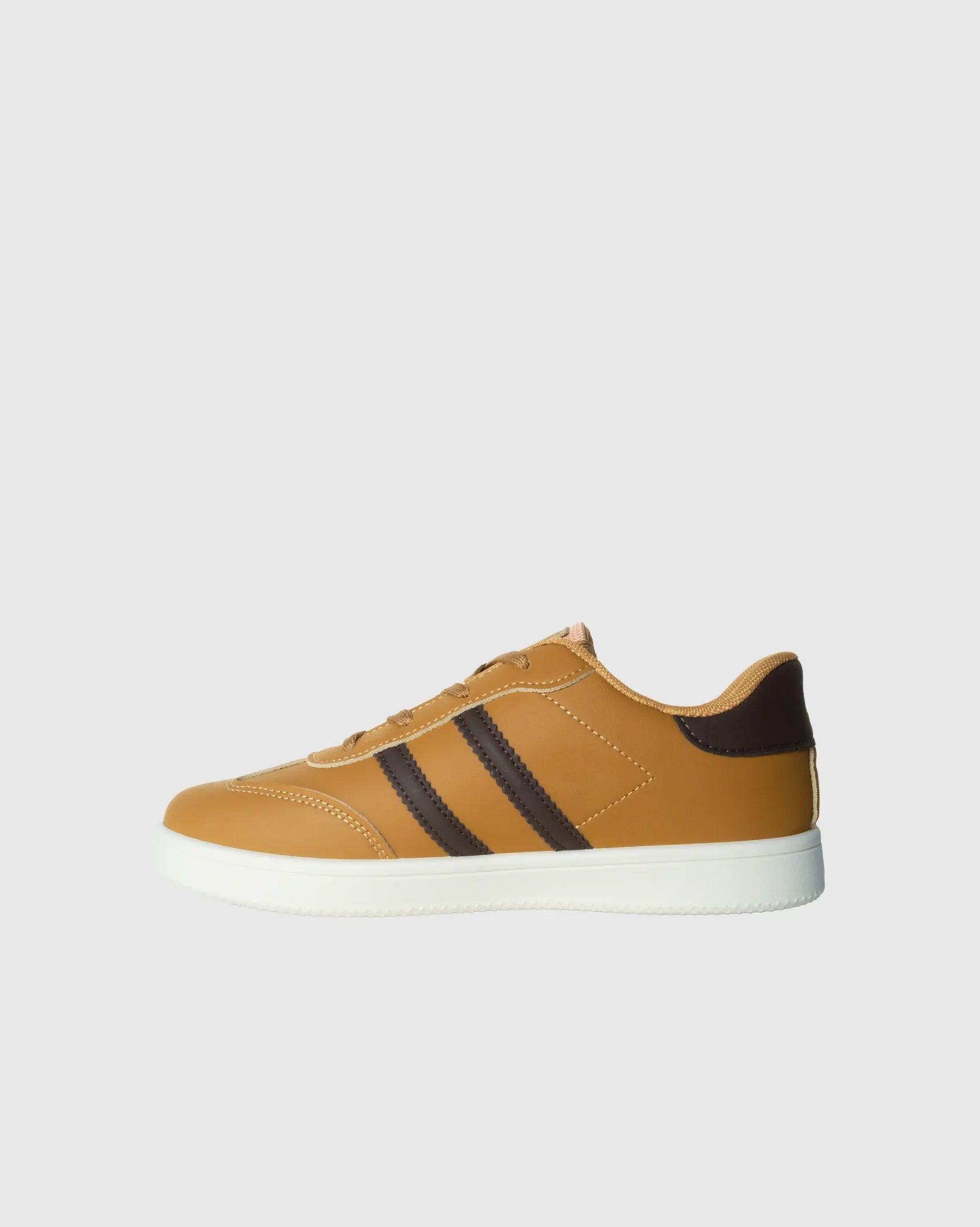 Youth Isla - Low Cut PU Sneaker - Soviet Denim