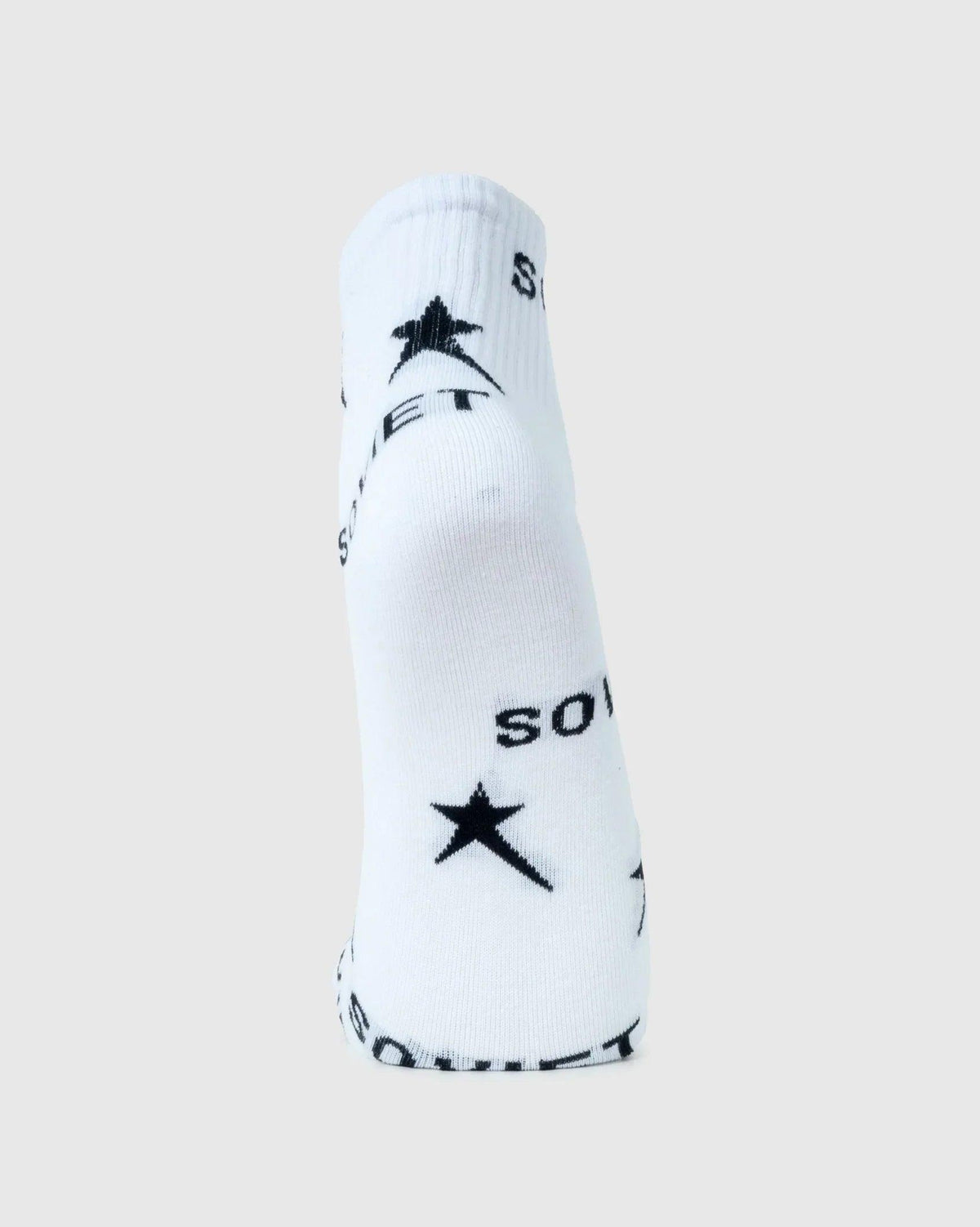 Soviet Albatross cotton ankle socks in one size, soft and comfortable accessories with a stylish design.