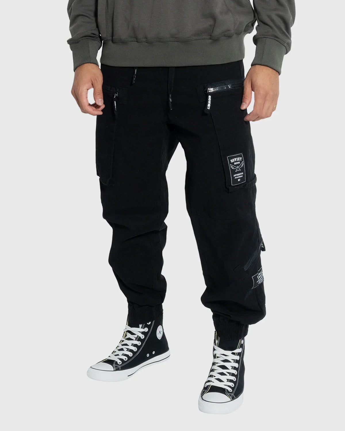 Men's Skywalker cargo pants by Soviet, featuring multiple pockets and durable fabric, shown in a relaxed fit style.