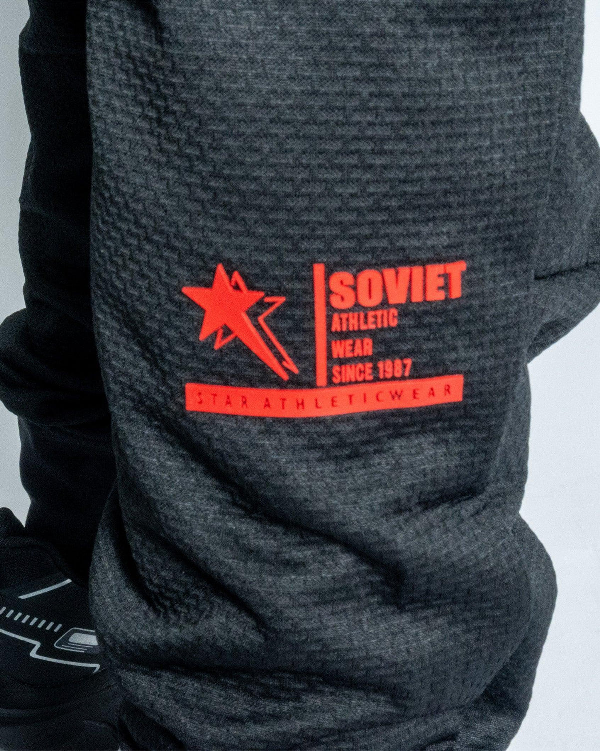 Men's Soviet lightweight comfort jogger pants in soft, breathable fabric, featuring elastic waistband and relaxed fit.