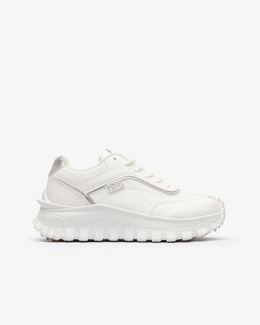 LLEANDROWHITEMONO_1 - Soviet Denim