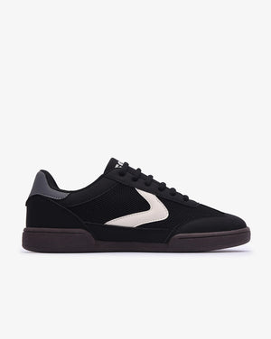 Men's Soviet Harbour low cut sneaker in casual footwear style, featuring a sleek design and comfortable fit.