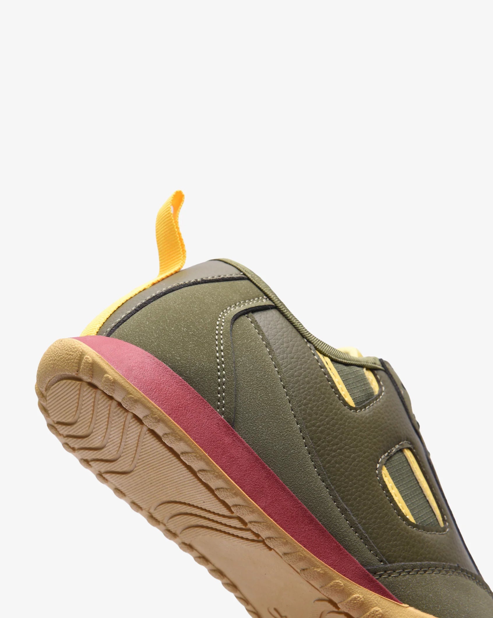 Mens Colonia - Low Cut Mixed Media Sneaker