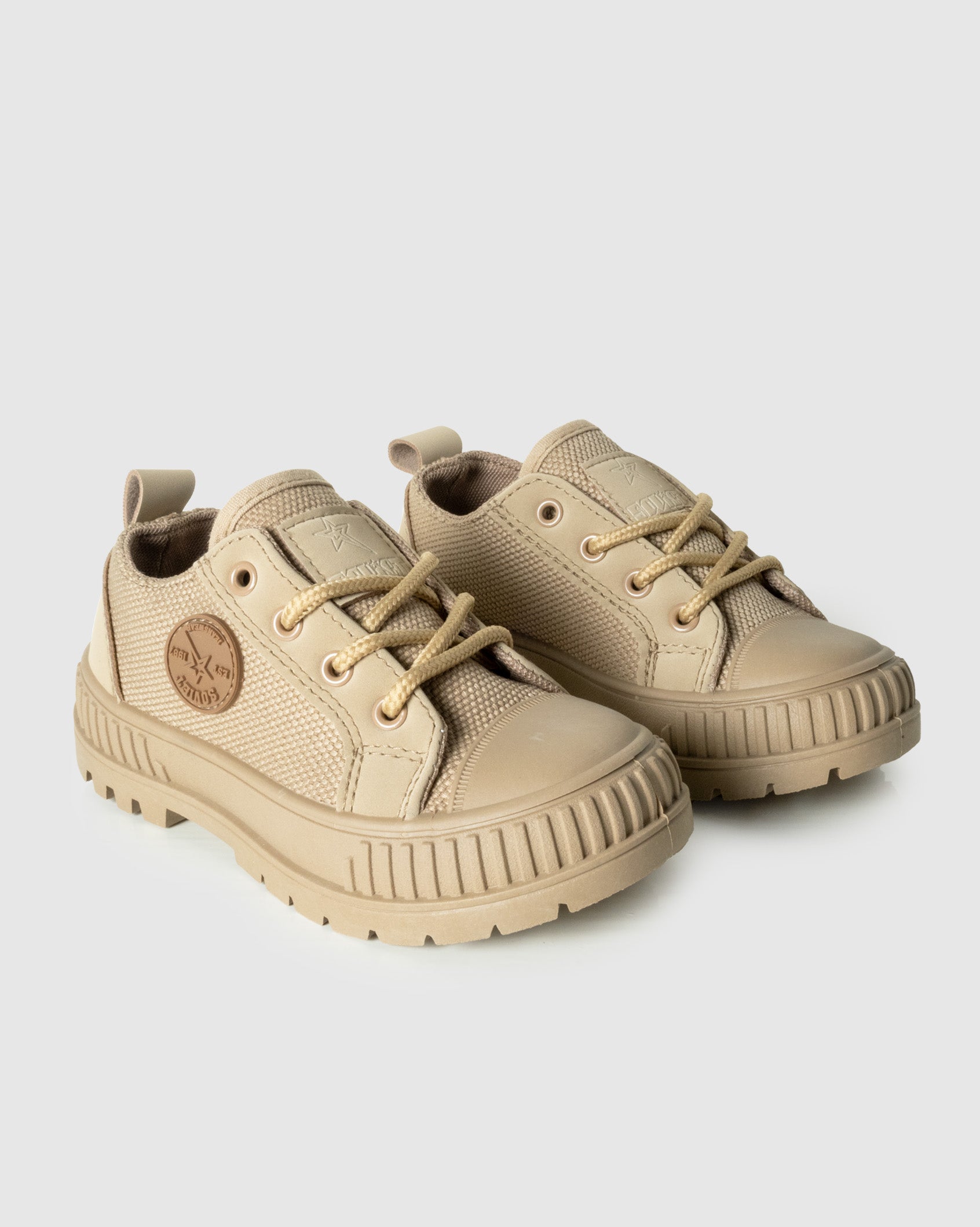 Kids Young - Low Cut Canvas Sneaker