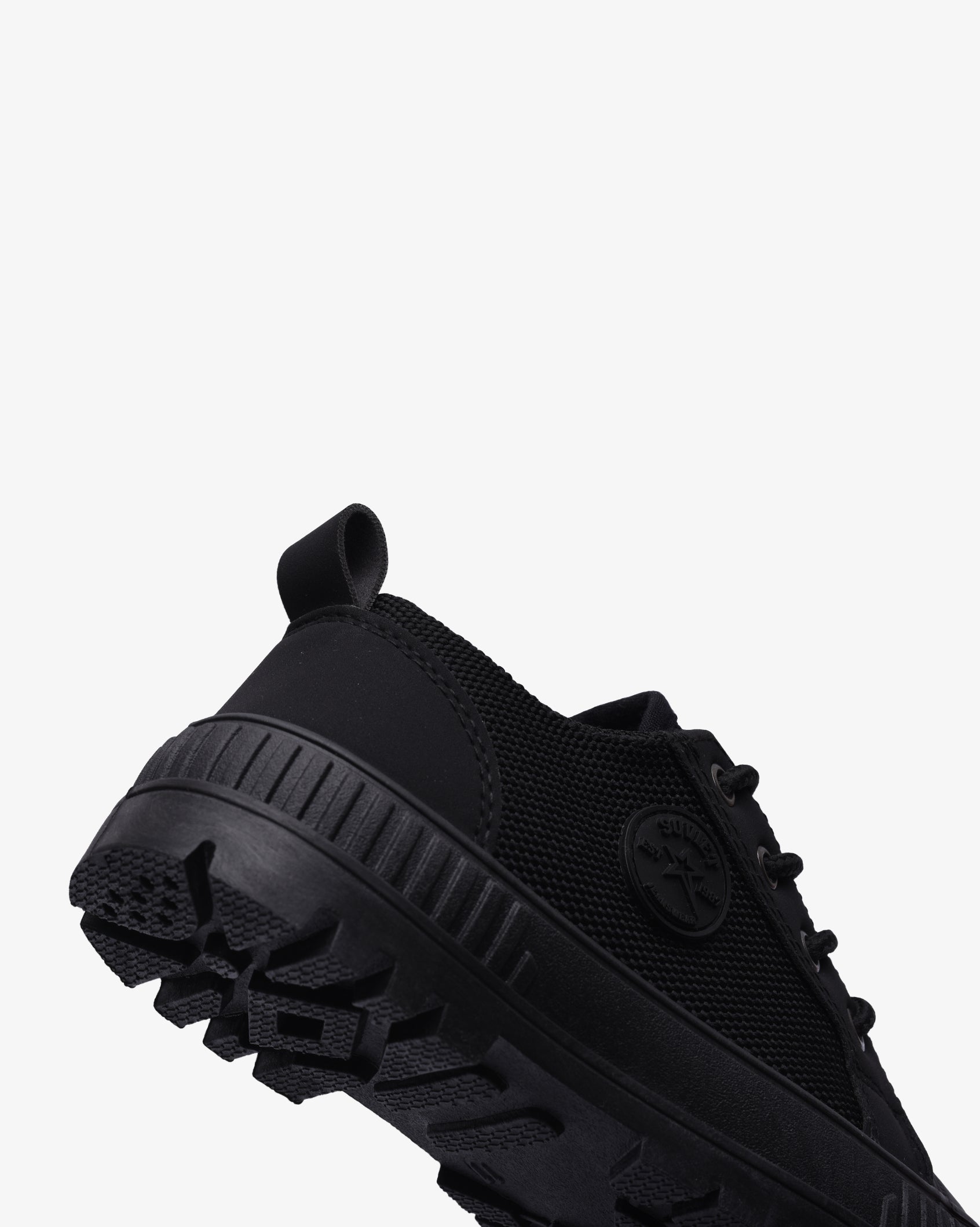 Kids Young - Low Cut Canvas Sneaker