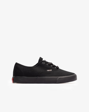 Black Soviet Ladies Barca 25 low cut canvas sneaker with white sole and minimal design, showcasing casual footwear style.