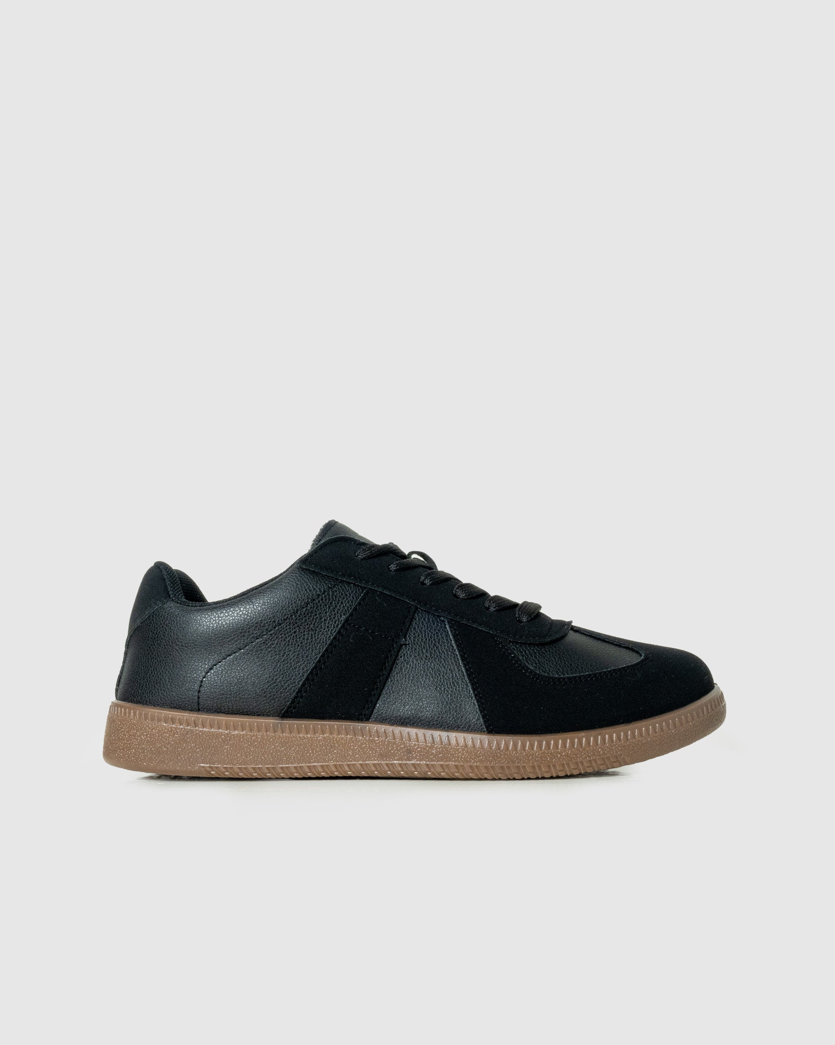 Ladies Fiona - PU/Suede Low Cut Sneaker