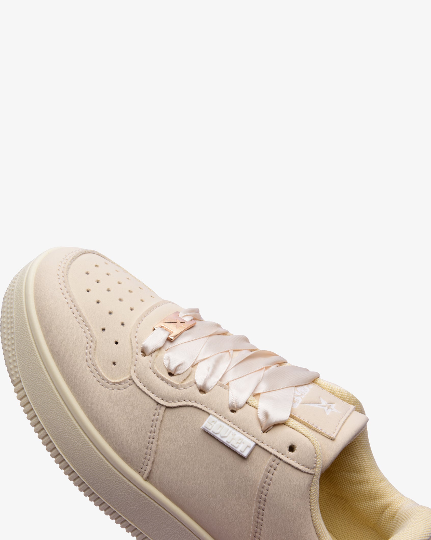 Ladies Leandro Bow - PU Sneaker With Bow/Satin Laces