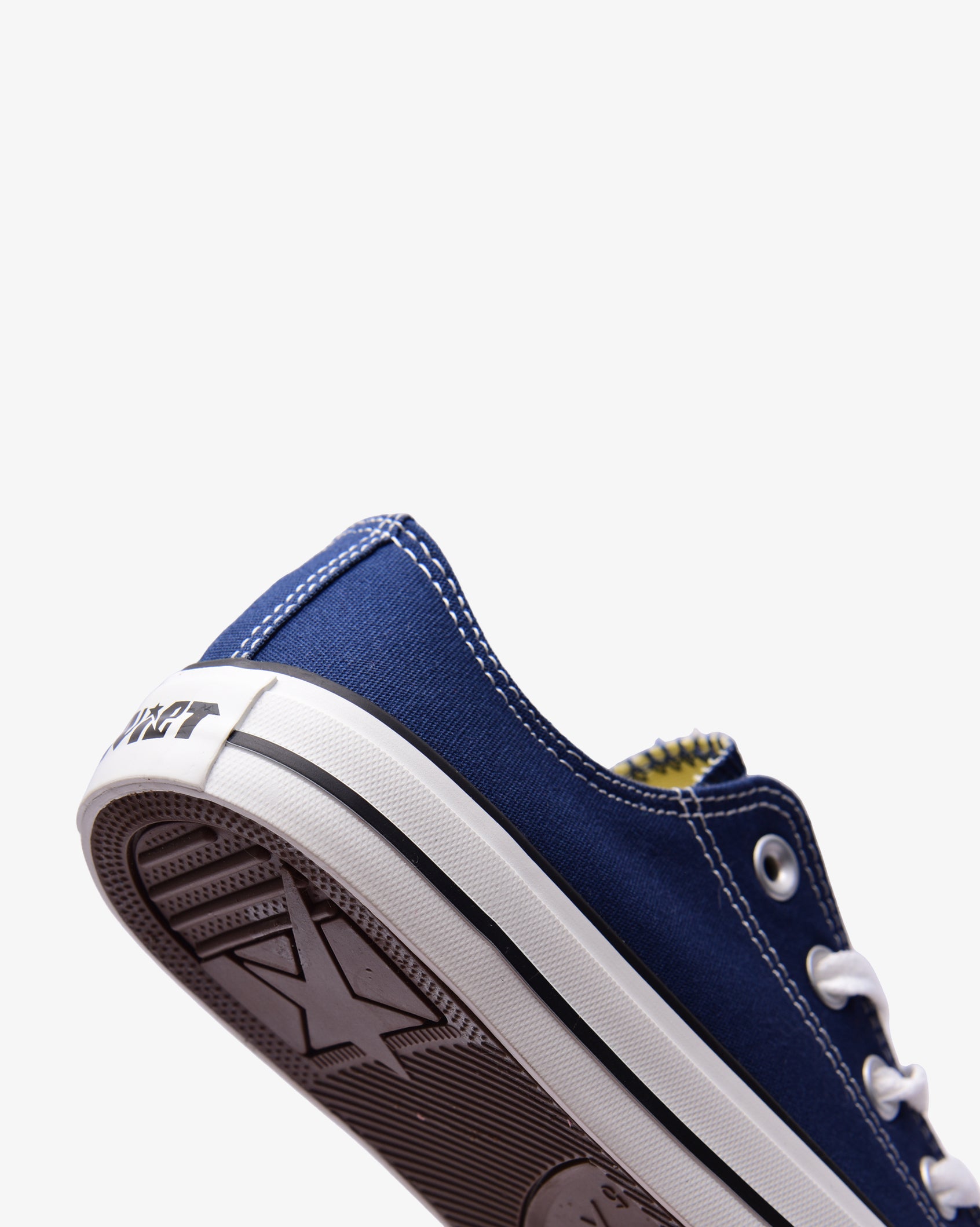 Ladies Viper - Low Cut Canvas Sneaker - Soviet Denim