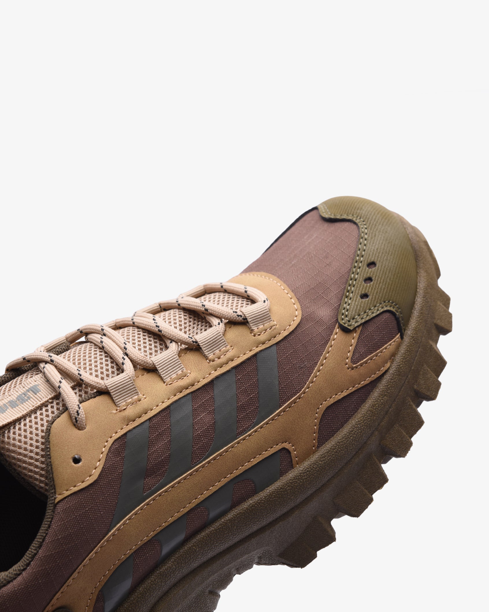 Mens Agility - Trail Low Cut Sneaker