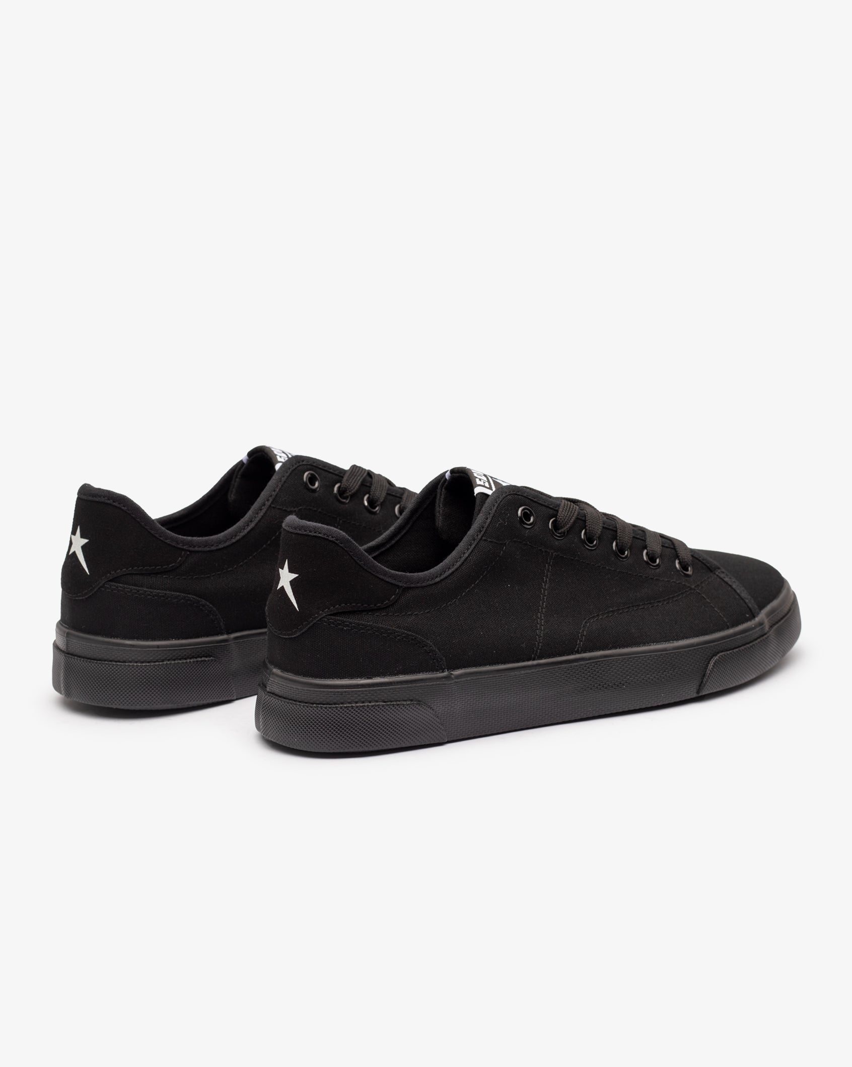Mens Douglas - Low Cut Canvas Sneaker