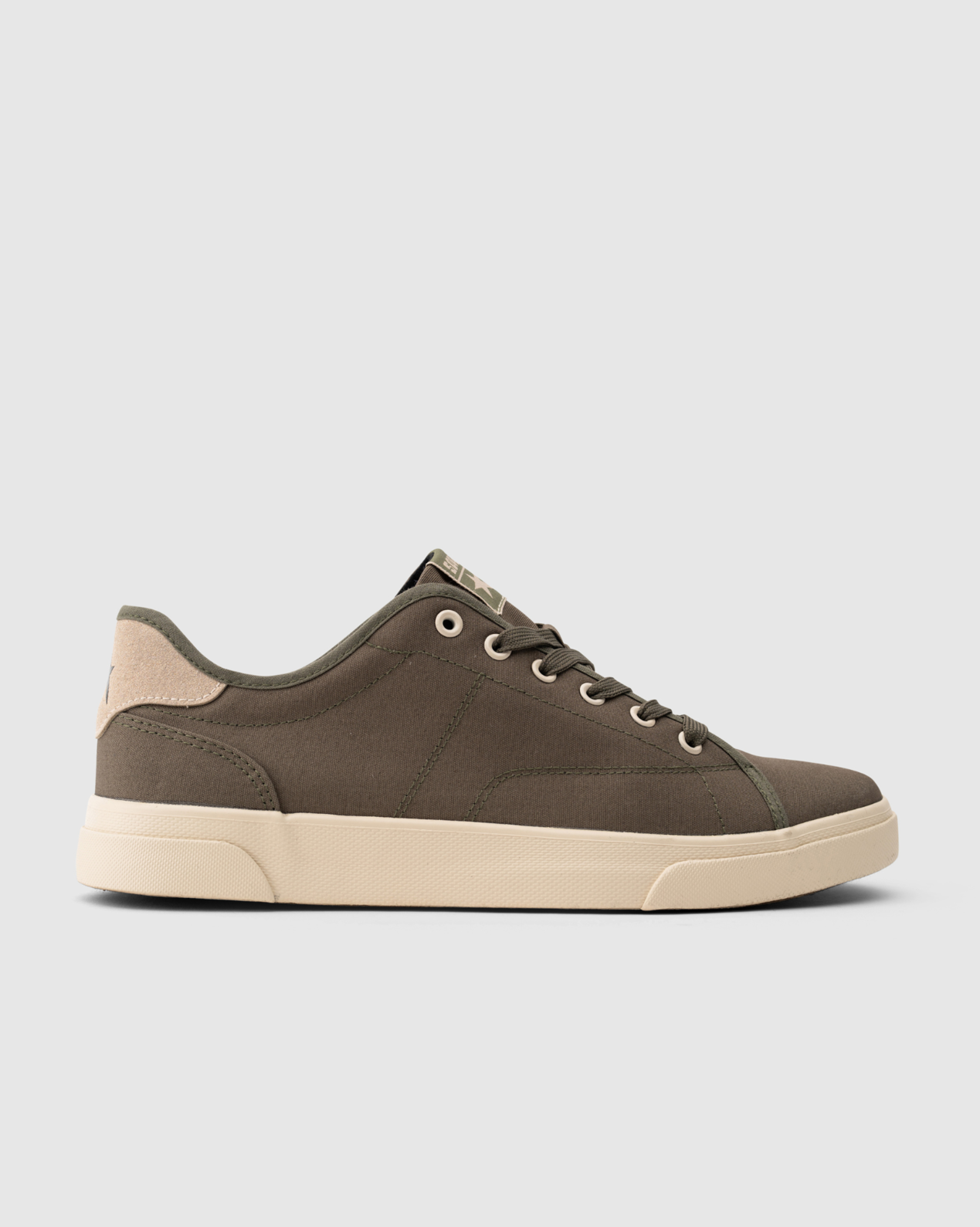 Mens Douglas - Low Cut Canvas Sneaker