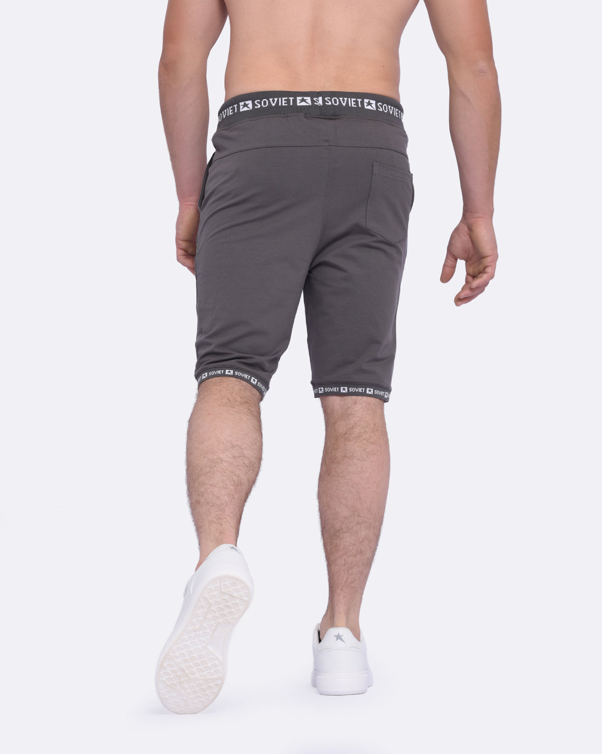 Men's Soviet Keeper track shorts in anthracite with a comfortable fit and athletic design, perfect for sports and casual wear.