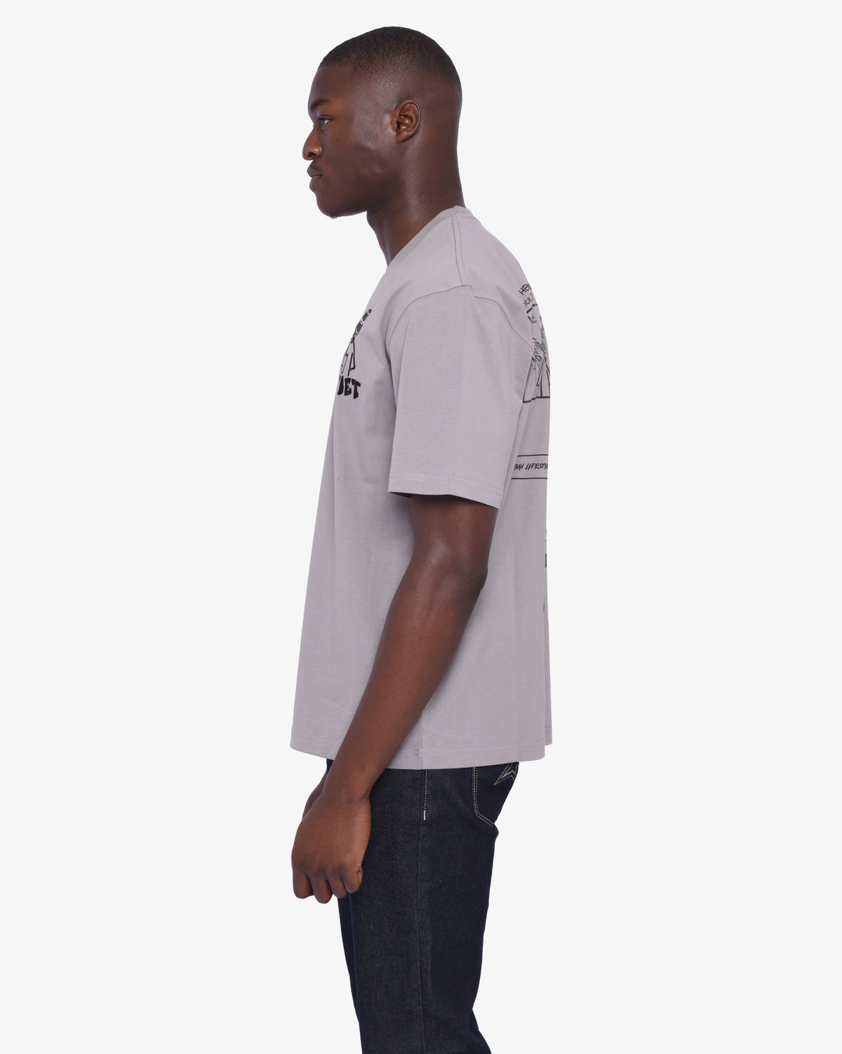 Soviet men's Liam grey short sleeve box fit fashion T-shirt, casual apparel with crew neck and modern design, front view.