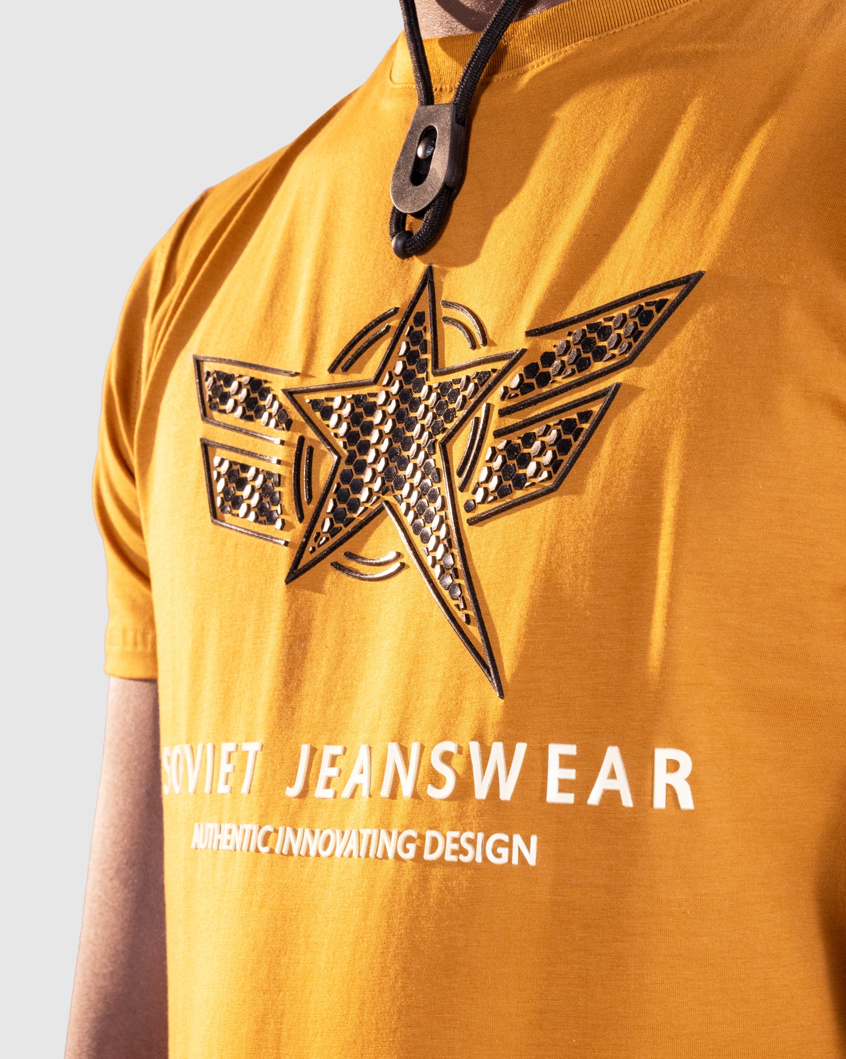 Mens Sizzle - Star Emblem Tee