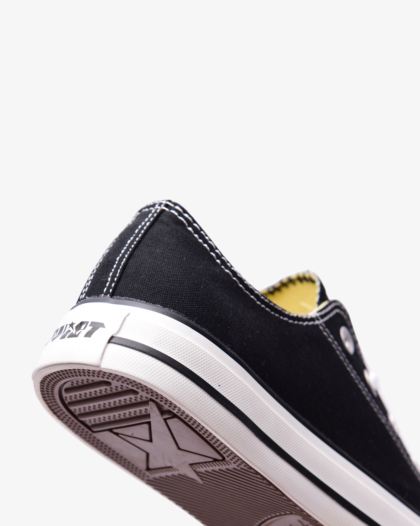 Mens Viper - Low Cut Canvas - Soviet Denim