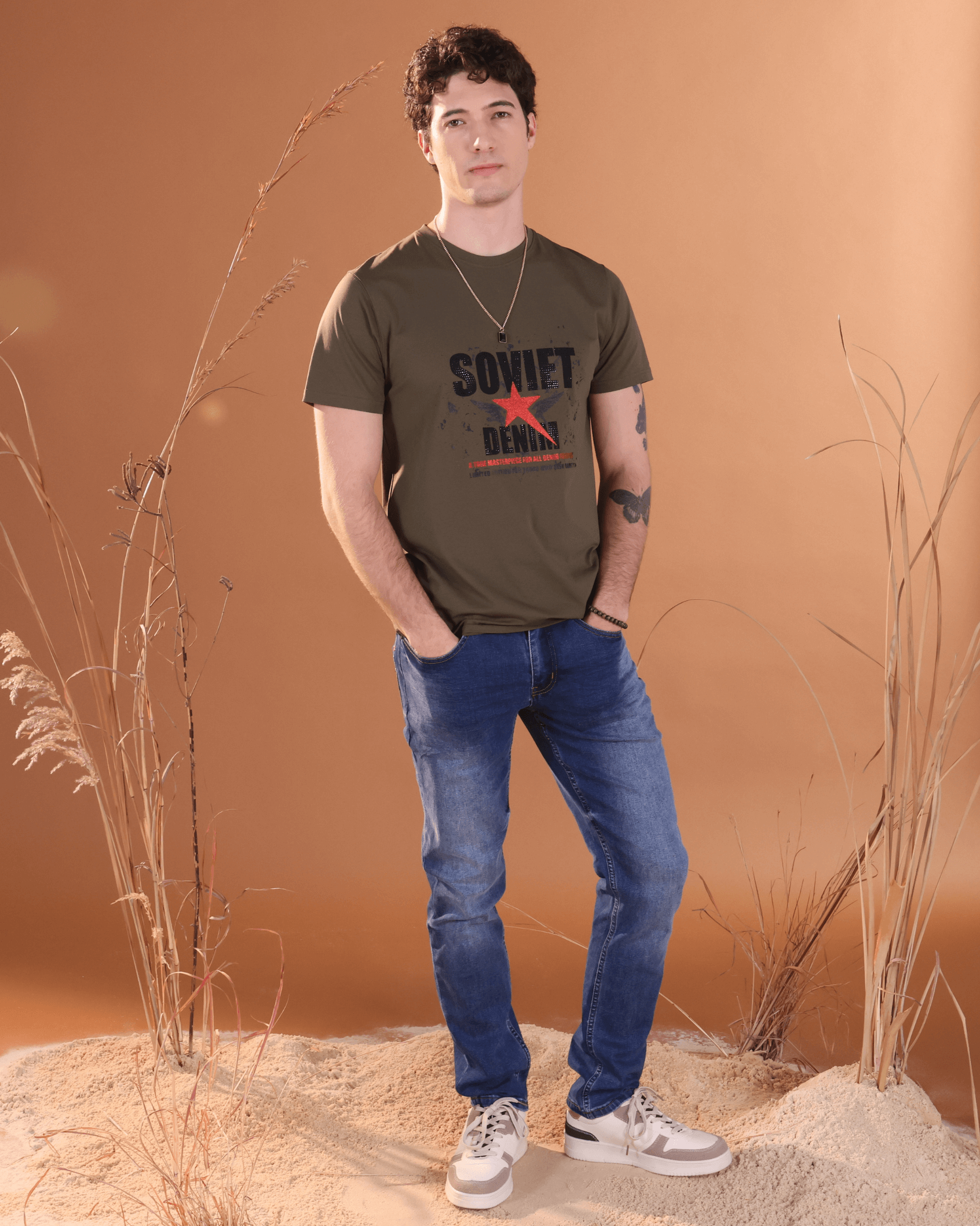 Mens Roar - Studded Fashion T-Shirt