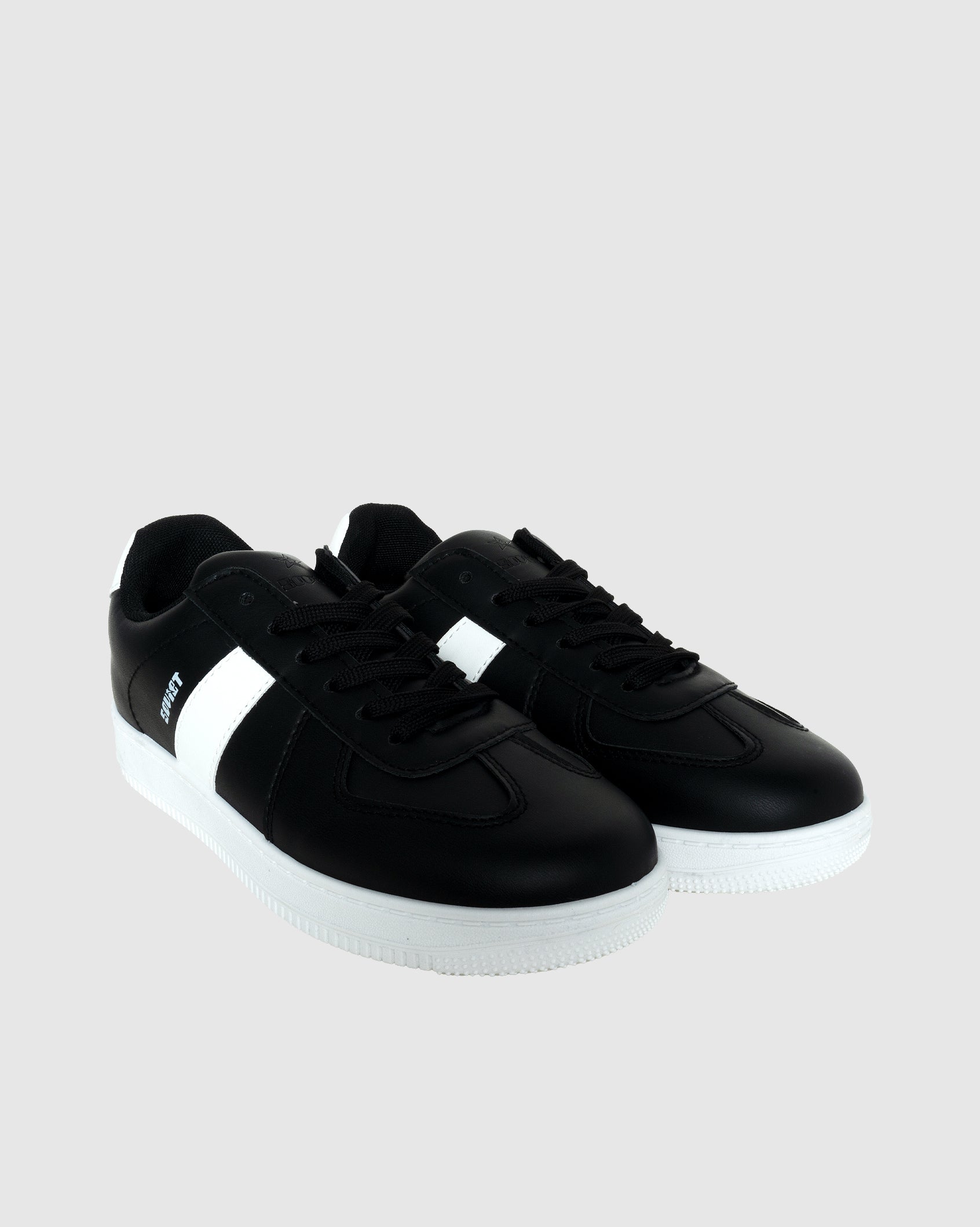 Youth Sydney - Low Cut PU Sneaker